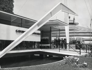 Fiera di Milano - Campionaria 1960 - Padiglione del Gruppo Finmare - Veduta esterna