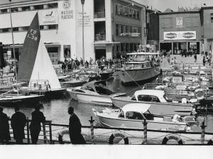 Fiera di Milano - Campionaria 1960 - Piazzale Milano - Darsena per il Salone della nautica