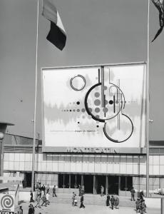 Fiera di Milano - Campionaria 1960 - Padiglione del Gruppo Montecatini - Veduta esterna