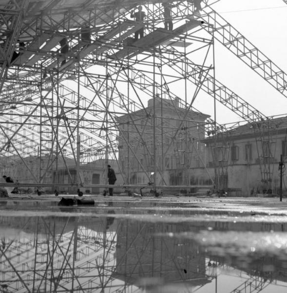 Fiera di Milano - 1954 - Padiglione - Costruzione - Operai