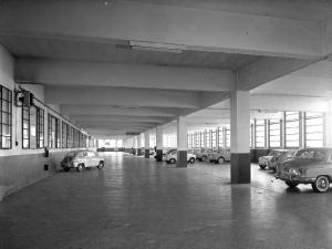 Milano - 1950 - Autorimessa e ricambi Fiat