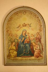 Vergine e Bambino circondati da angeli