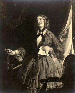 Ritratto di giovane donna con lettera e medaglione