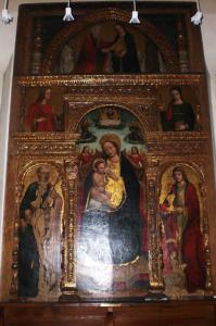 Madonna con Bambino, San Pietro, San Giovanni Evangelista, S. Caterina, S. Lucia e la Visitazione