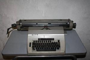 Macchina per scrivere Adler universal 200 - macchina per scrivere - tecnologia
