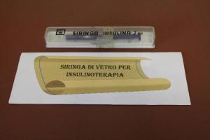 Siringa insulina 2 cc Artsana - siringa di vetro - medicina e biologia