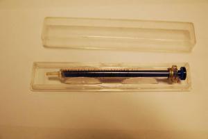 Siringa per insulina - medicina e biologia