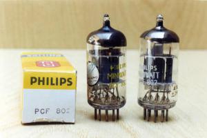Valvole Philips Miniwatt PCF802 - valvole