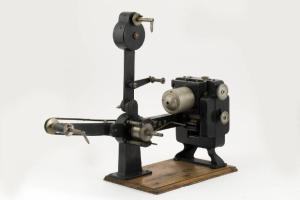 Ernemann-Krupp Kinox II - proiettore cinematografico - Industria, manifattura, artigianato