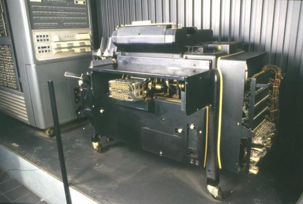 IBM 405, Electric Punched Card Accounting Machine - tabulatrice e macchina contabile - Informatica