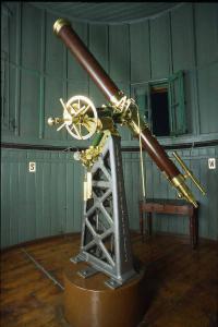 Telescopio rifrattore fisso - astronomia