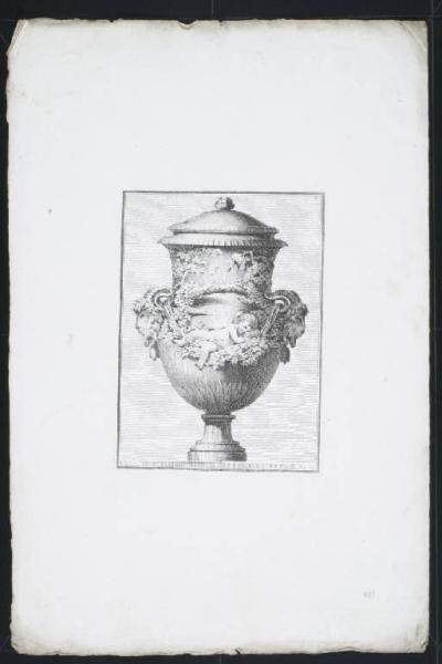 Suite des vases tirée du cabinet de M. du Tillot