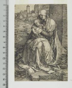 La Madonna col Bambino seduta presso un muro
